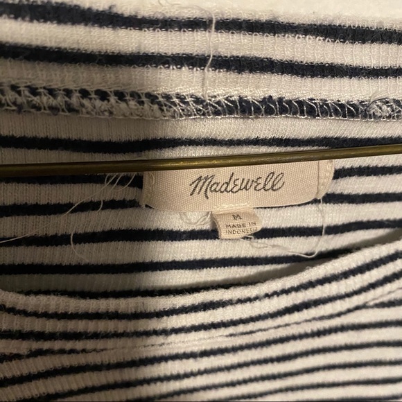 💛Madewell navy and white stripe long sleeve top - Picture 4 of 6